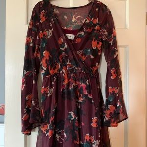 Floral bell sleeve dress